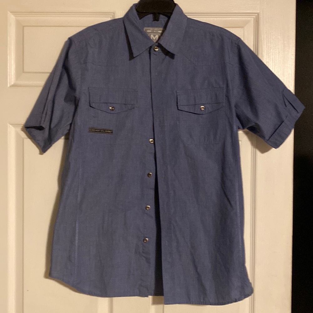 Most Official Seven (MO7) Apparel Size Medium Blue Collared Button-Up Shirt